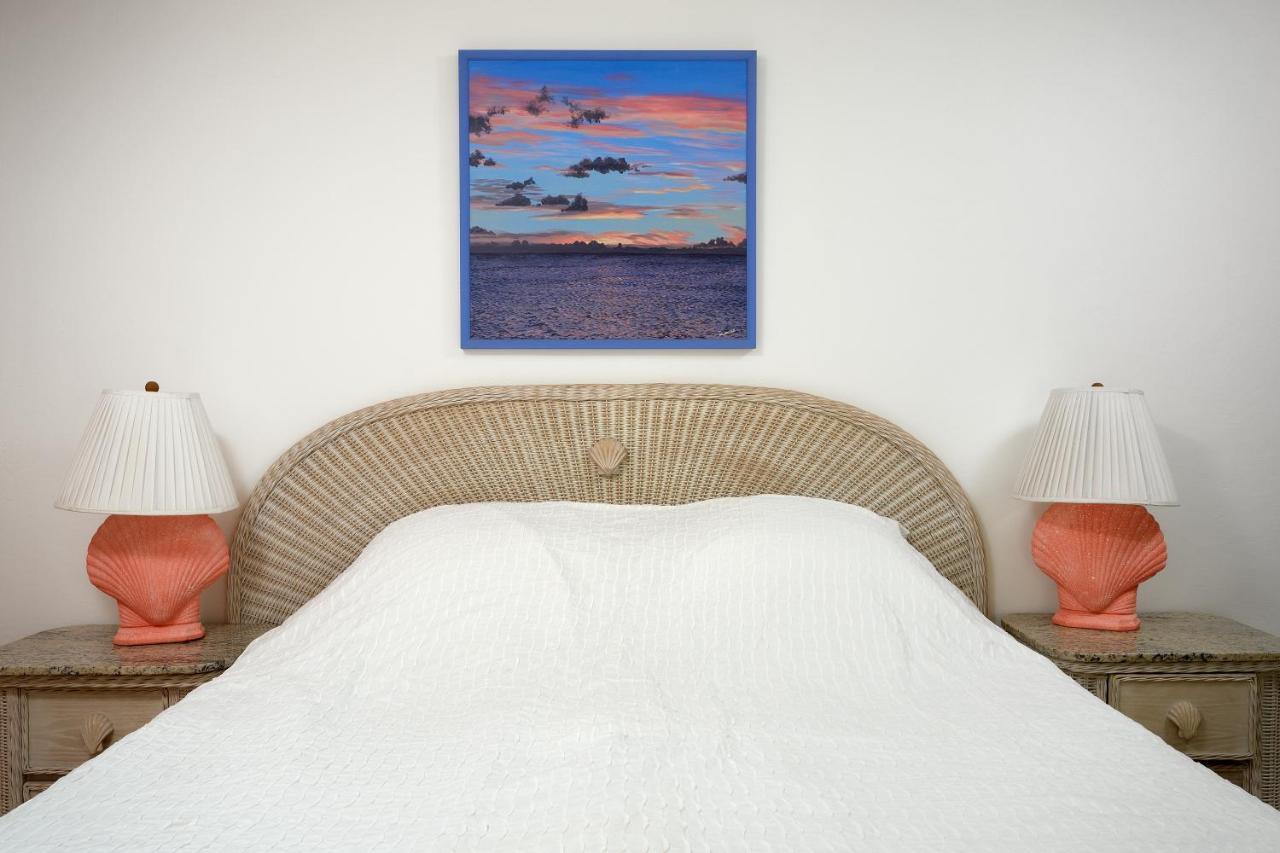 Belmar Oceanfront Apartments Bonaire Oda fotoğraf