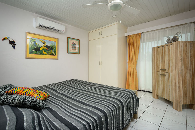 Belmar Oceanfront Apartments Bonaire Dış mekan fotoğraf